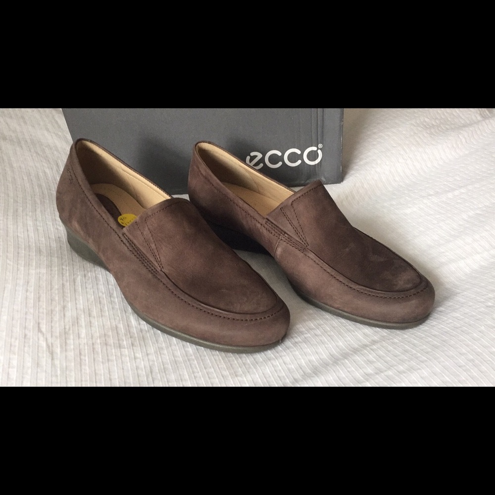 Ecco Loafers Size 40 NEW Final Drop